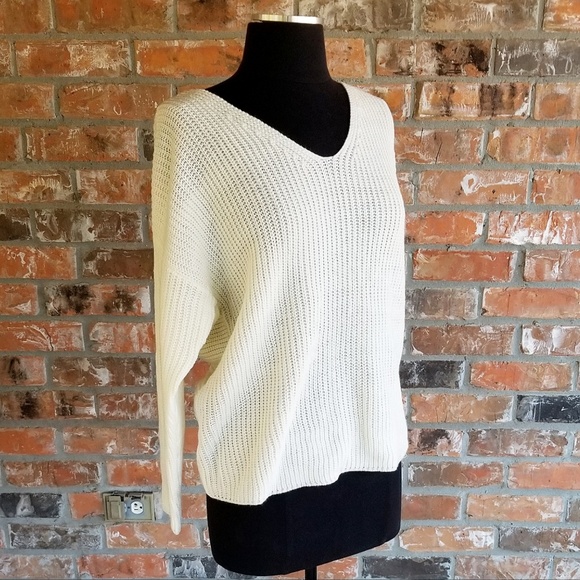 NWOT Adeline Clothing Cream Sweater sz S/M - Picture 2 of 8